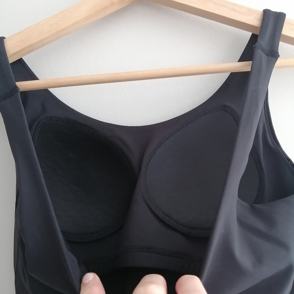 Knix HiTouch Active Contour Tank Top Black Small (Fits 32A, 32B, 32C) - Picture 8 of 16